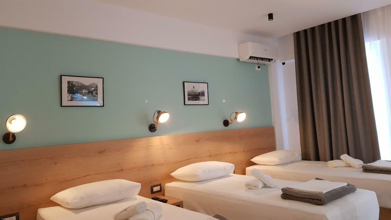 Hotel Gem *