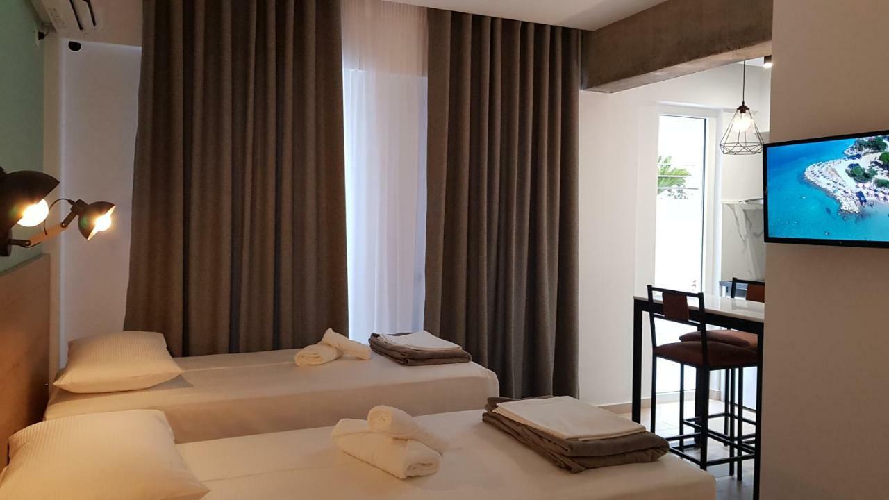 Gem Hotel